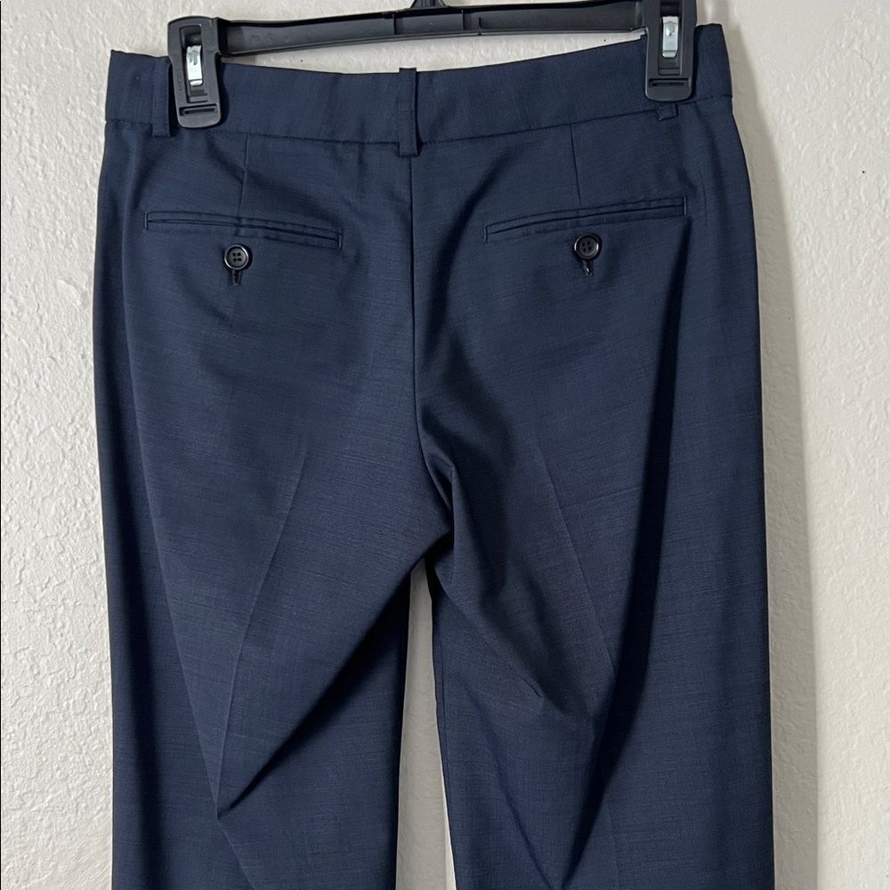 Like New! THEORY Wool Blend Straight Leg Full Length Trouser in Navy in Size 0 - Picture 4 of 11